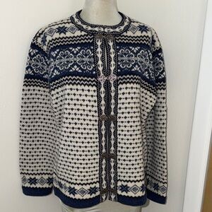 Cambridge Dry Goods 100% wool navy fairisle snowflake cardigan sweater Large L